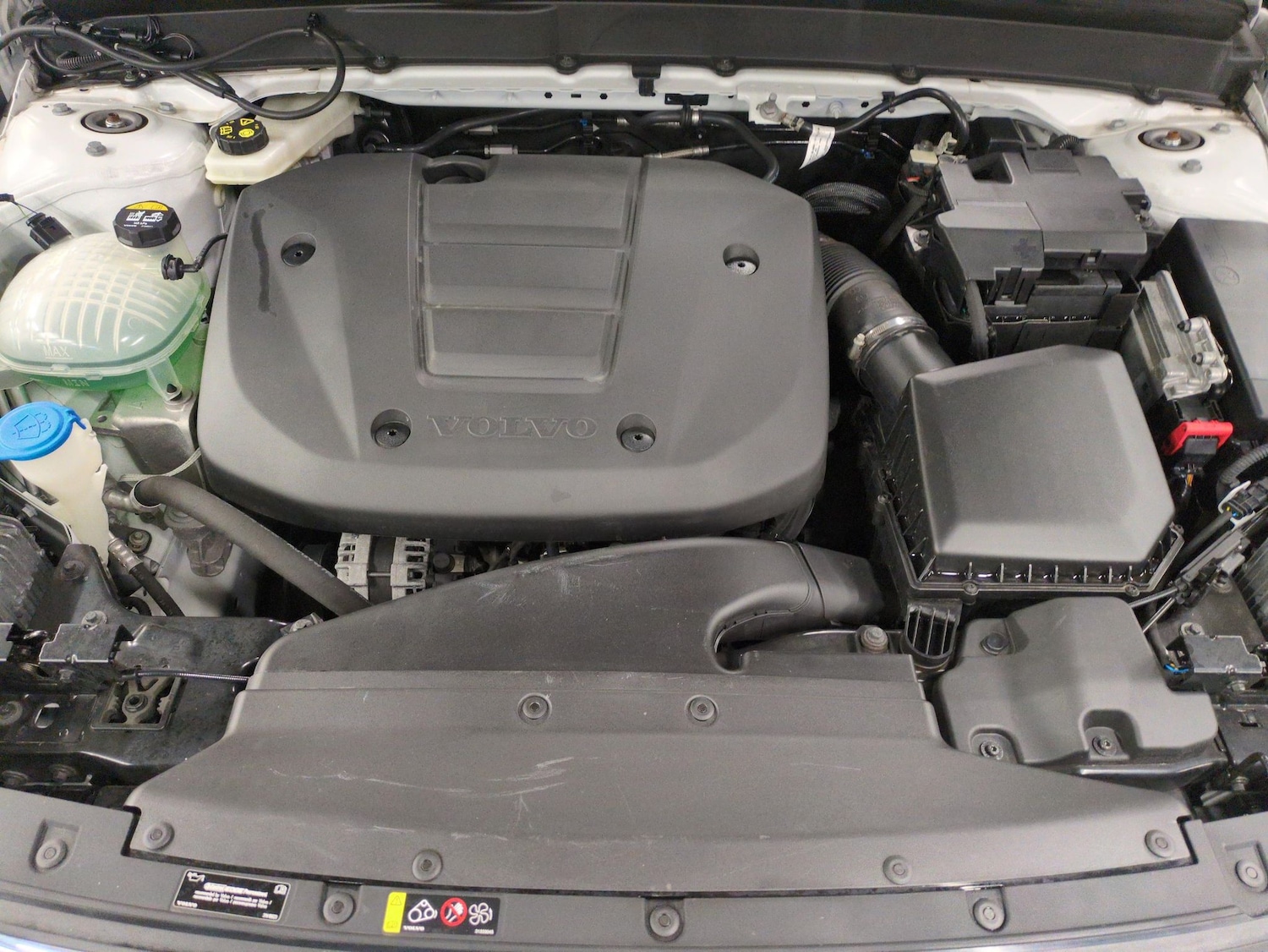 Used Volvo XC40 for sale - 77047980: Photo 38