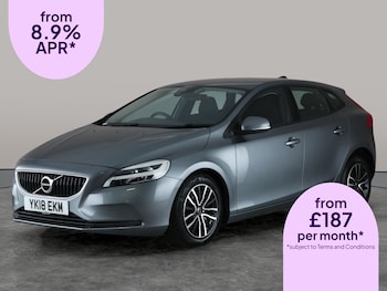 2018 - T2 [122] Momentum Nav Plus 5dr