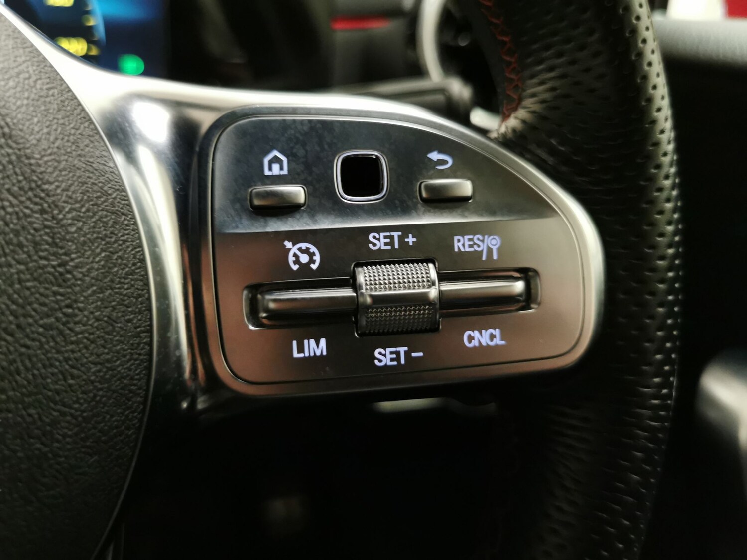 Used Mercedes-Benz A-Class 2019 for sale - 77934663: Photo 19