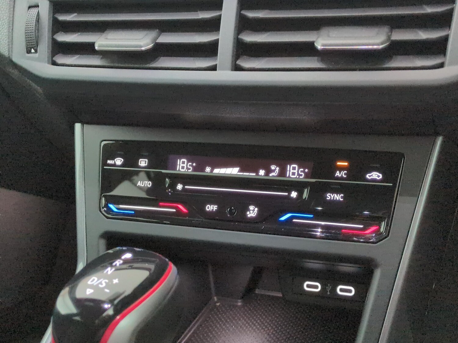 Used Volkswagen Polo 2023 for sale - 78149450: Photo 17