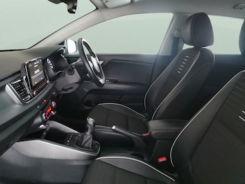 Used Kia Rio 2022 for sale - 79544999: Photo