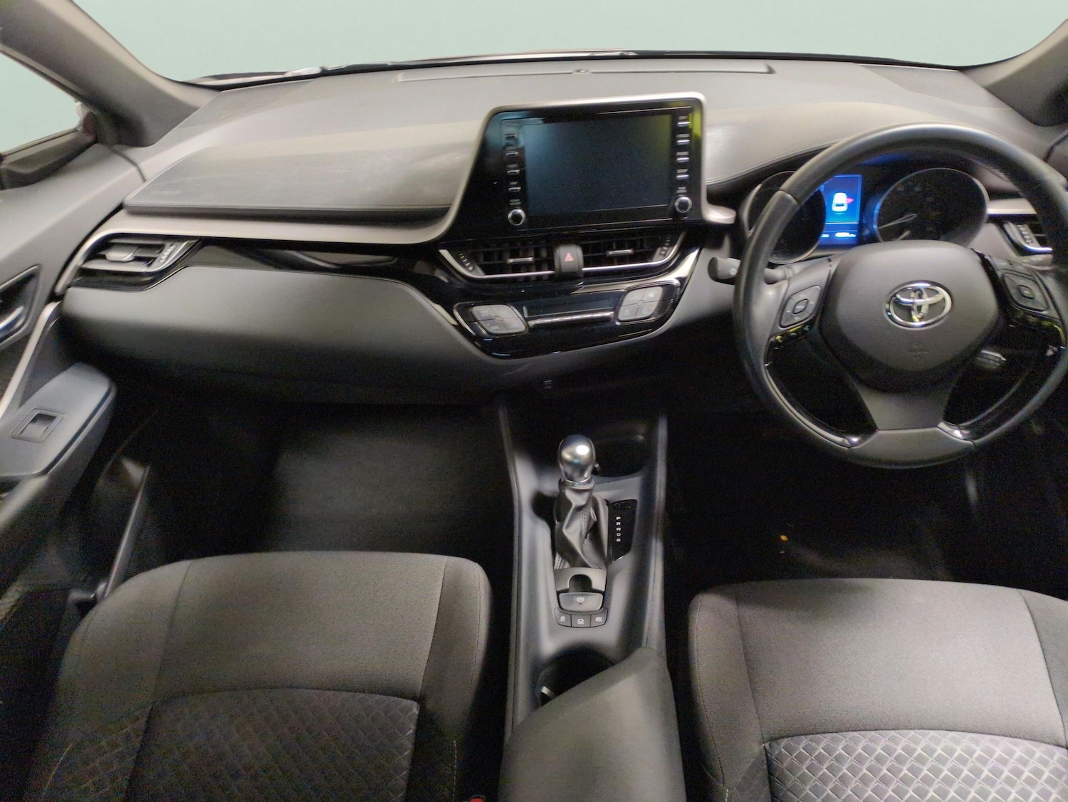 Used Toyota C-HR 2023 for sale - 77856120: Photo 7