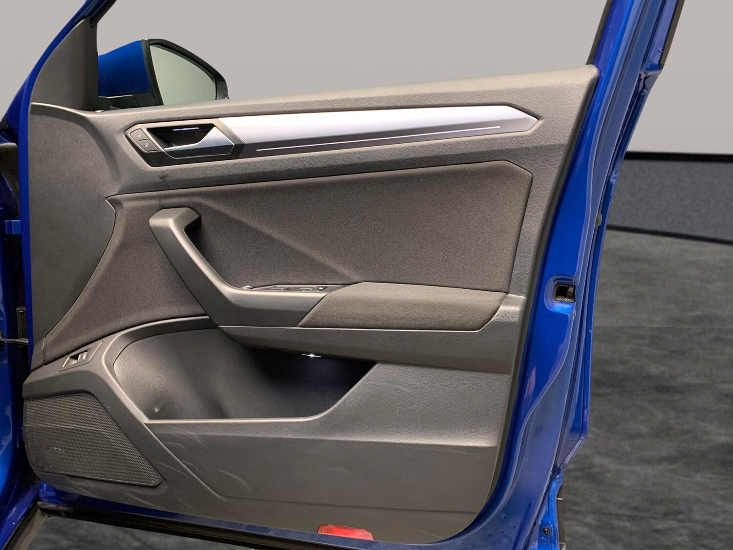 Used Volkswagen T-Roc 2022 for sale - 77730635: Photo 27