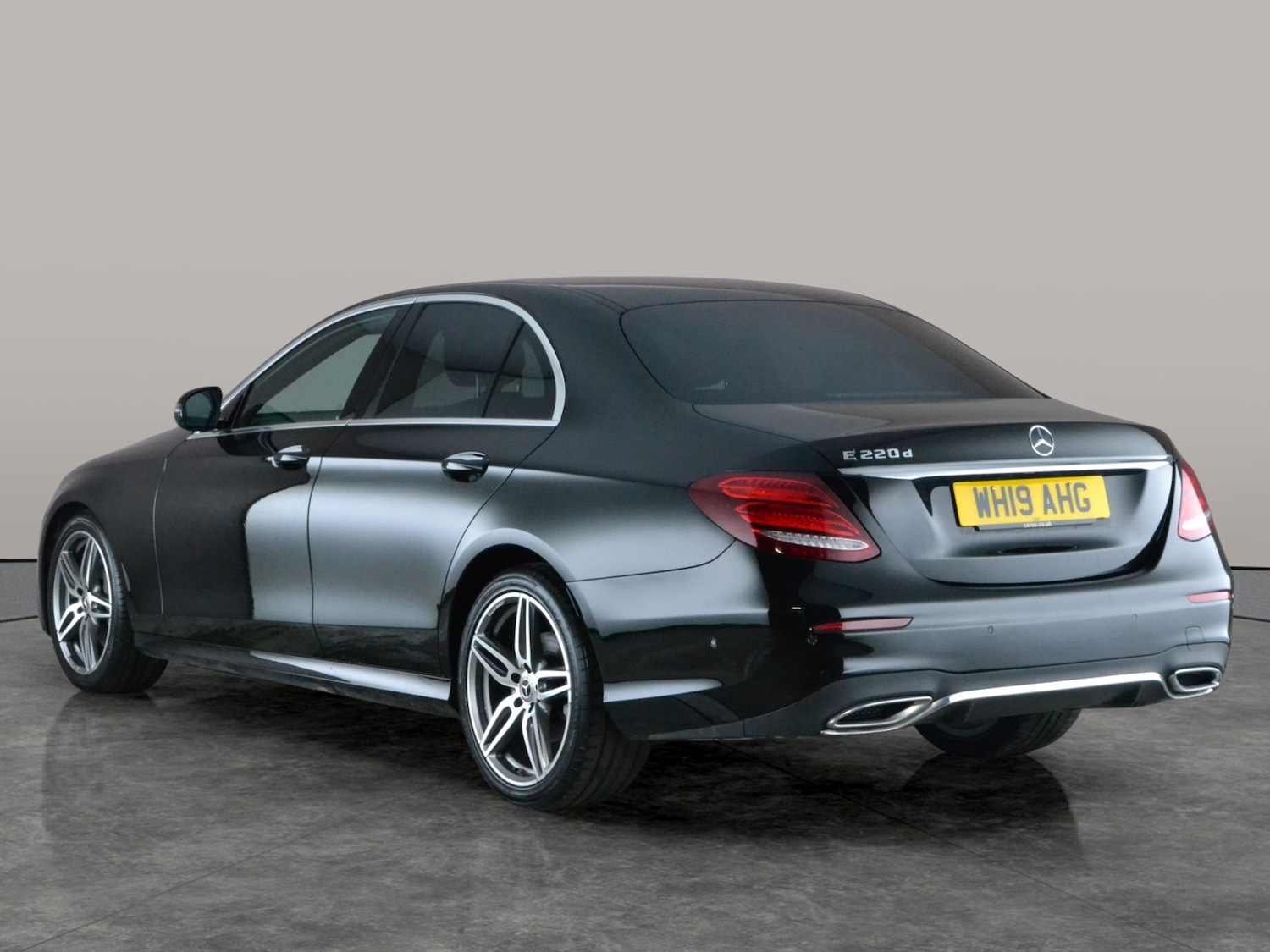 Used Mercedes-Benz E Class 2019 for sale - 77639926: Photo 13