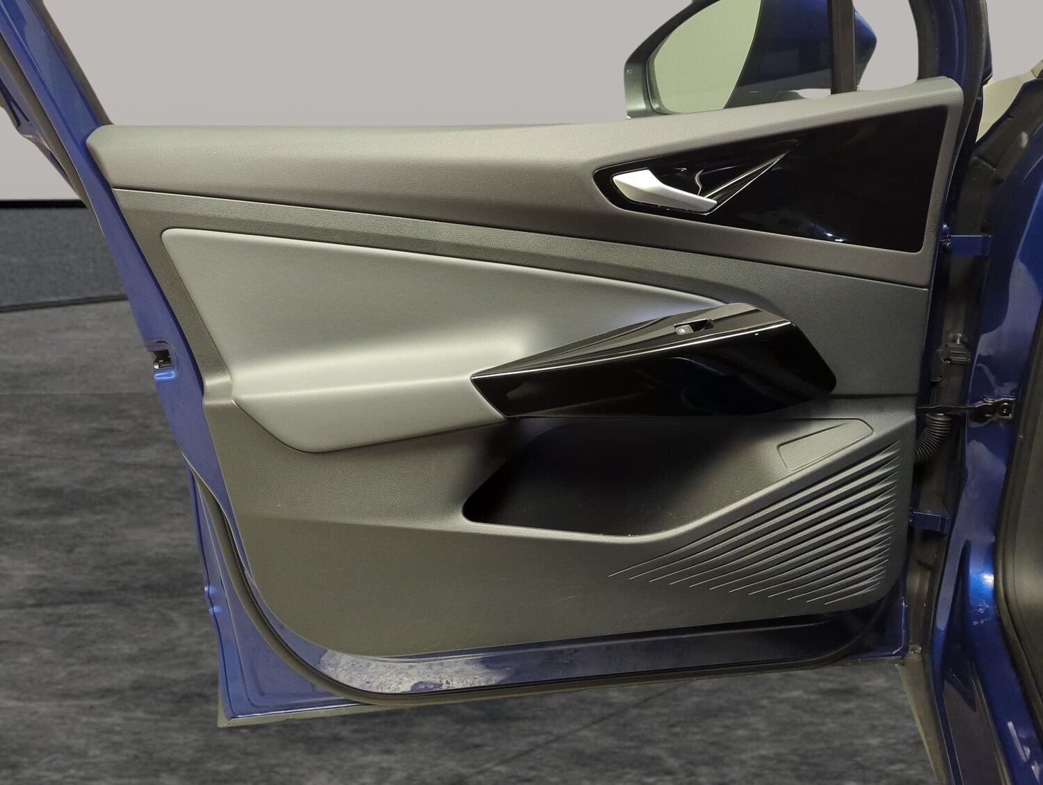 Used Volkswagen ID.4 2023 for sale - 78224505: Photo 31