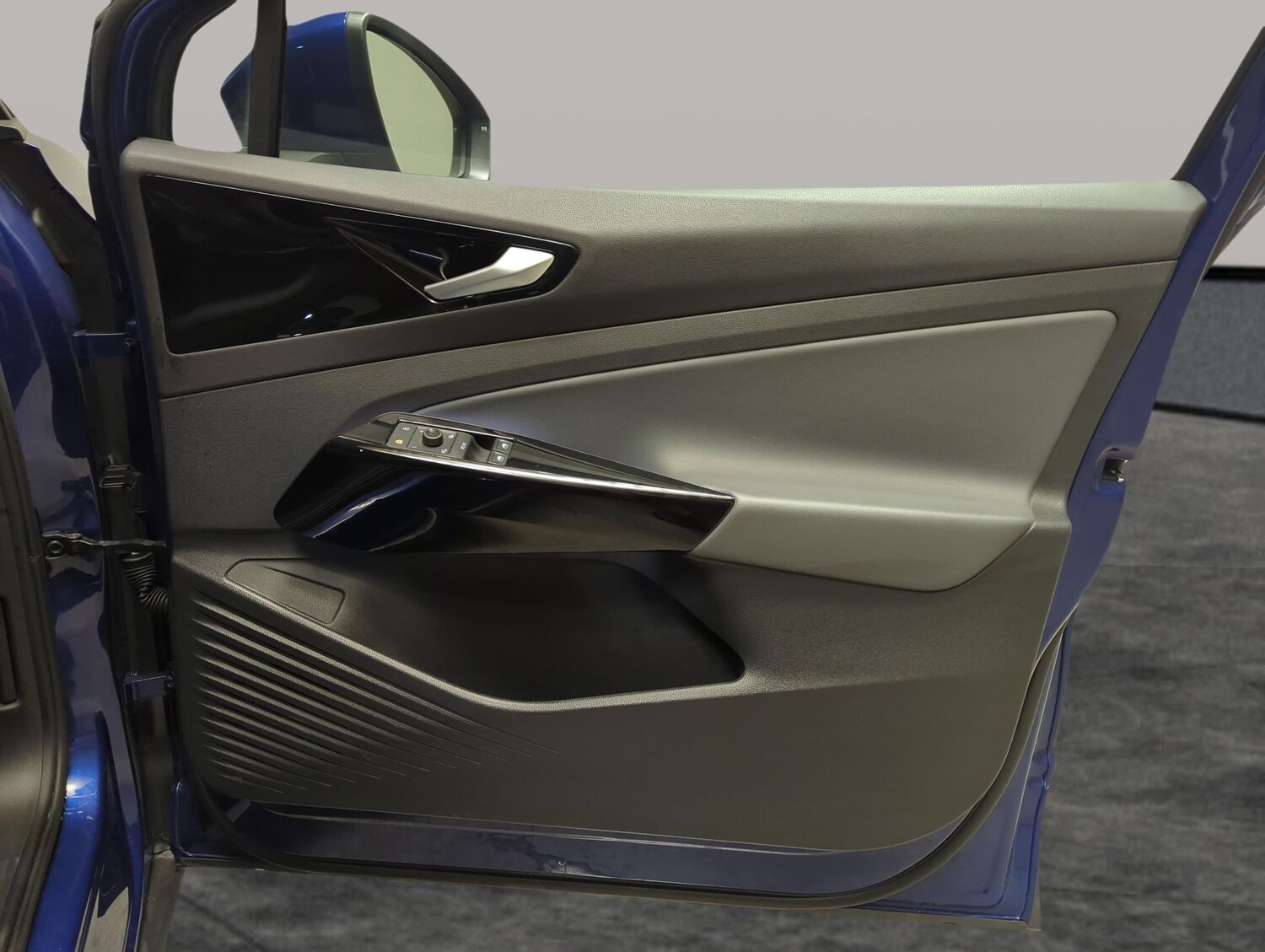 Used Volkswagen ID.4 2023 for sale - 78224505: Photo 34