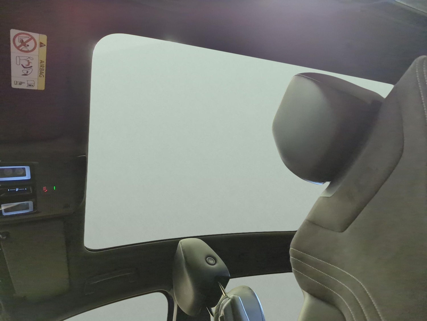 Used Volkswagen ID.4 2023 for sale - 78224505: Photo 5