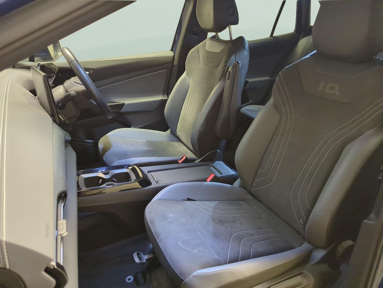 Used Volkswagen ID.4 2023 for sale - 78224505: Photo 8