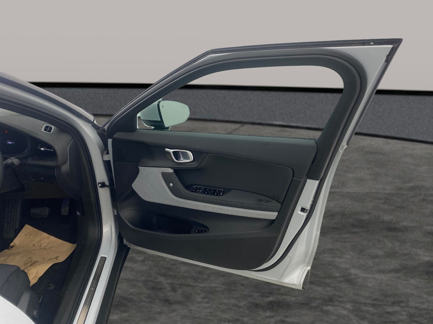 Used Polestar Polestar 2 2023 for sale - 77447902: Photo 28