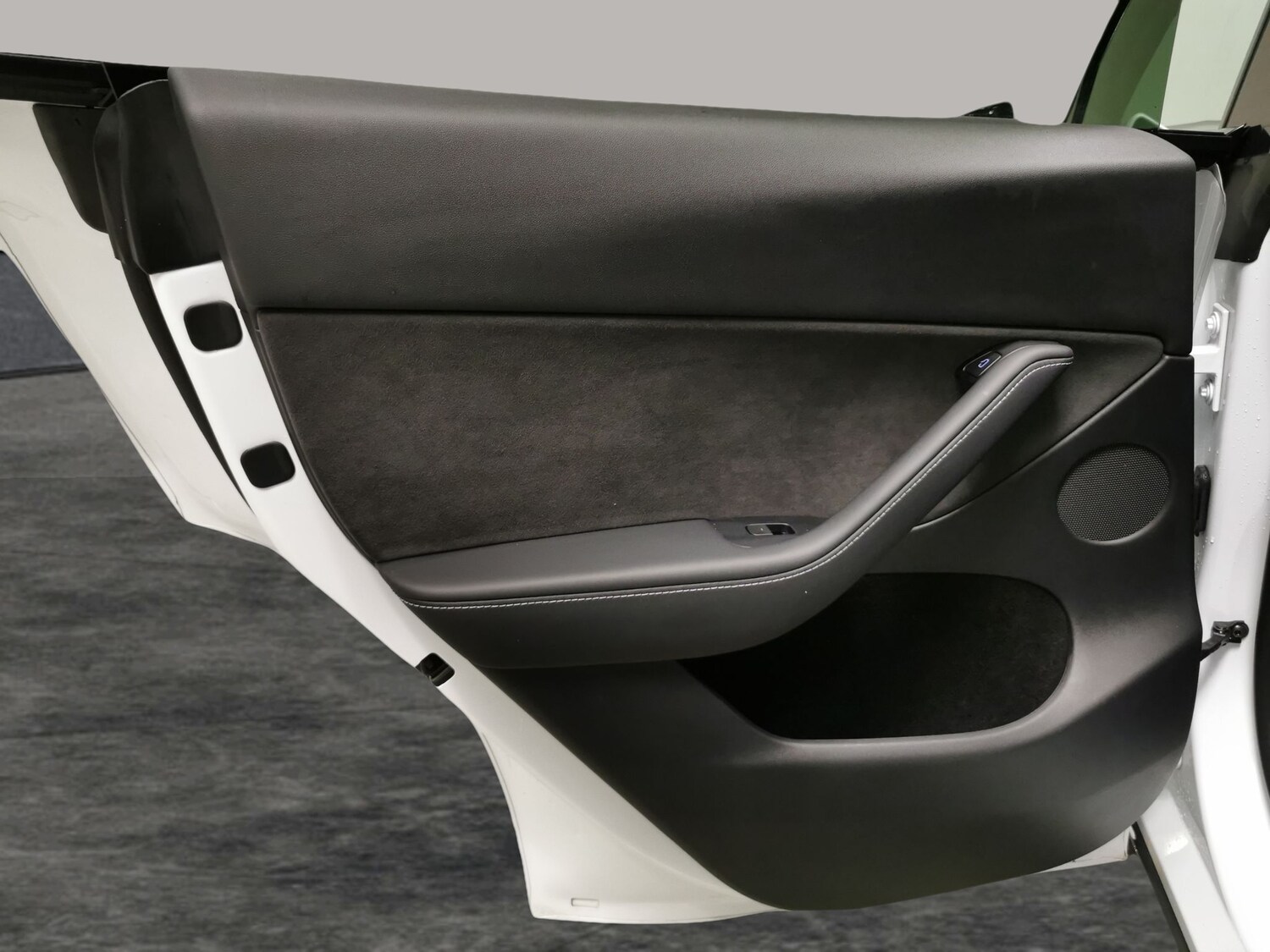 Used Tesla Model Y 2024 for sale - 78139967: Photo 28