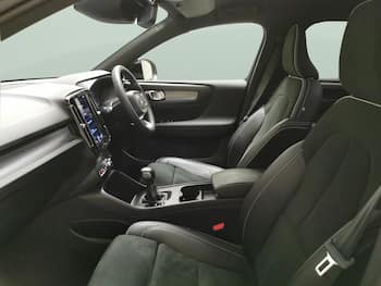 Used Volvo XC40 2022 for sale - 79679949: Photo