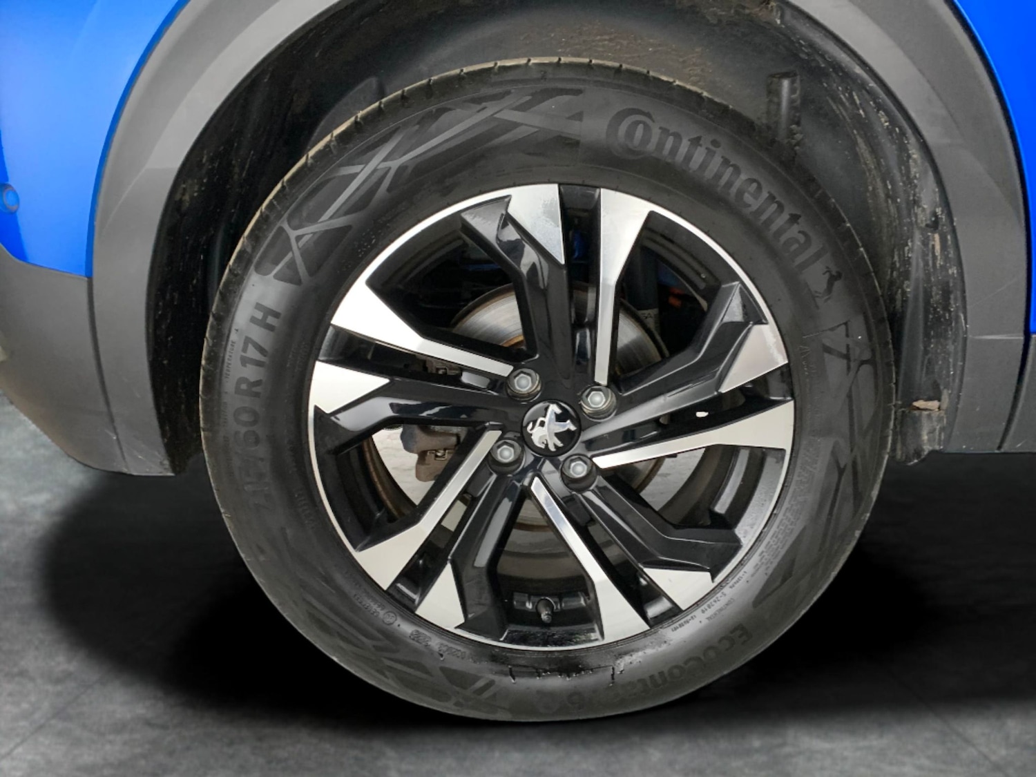 Used Peugeot E-2008 2022 for sale - 76390352: Photo 36