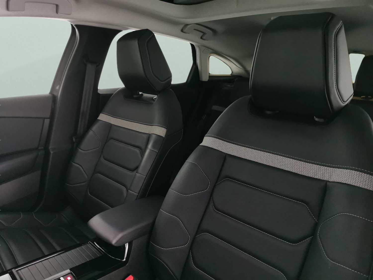 Used Citroen C4 2022 for sale - 77180477: Photo 7