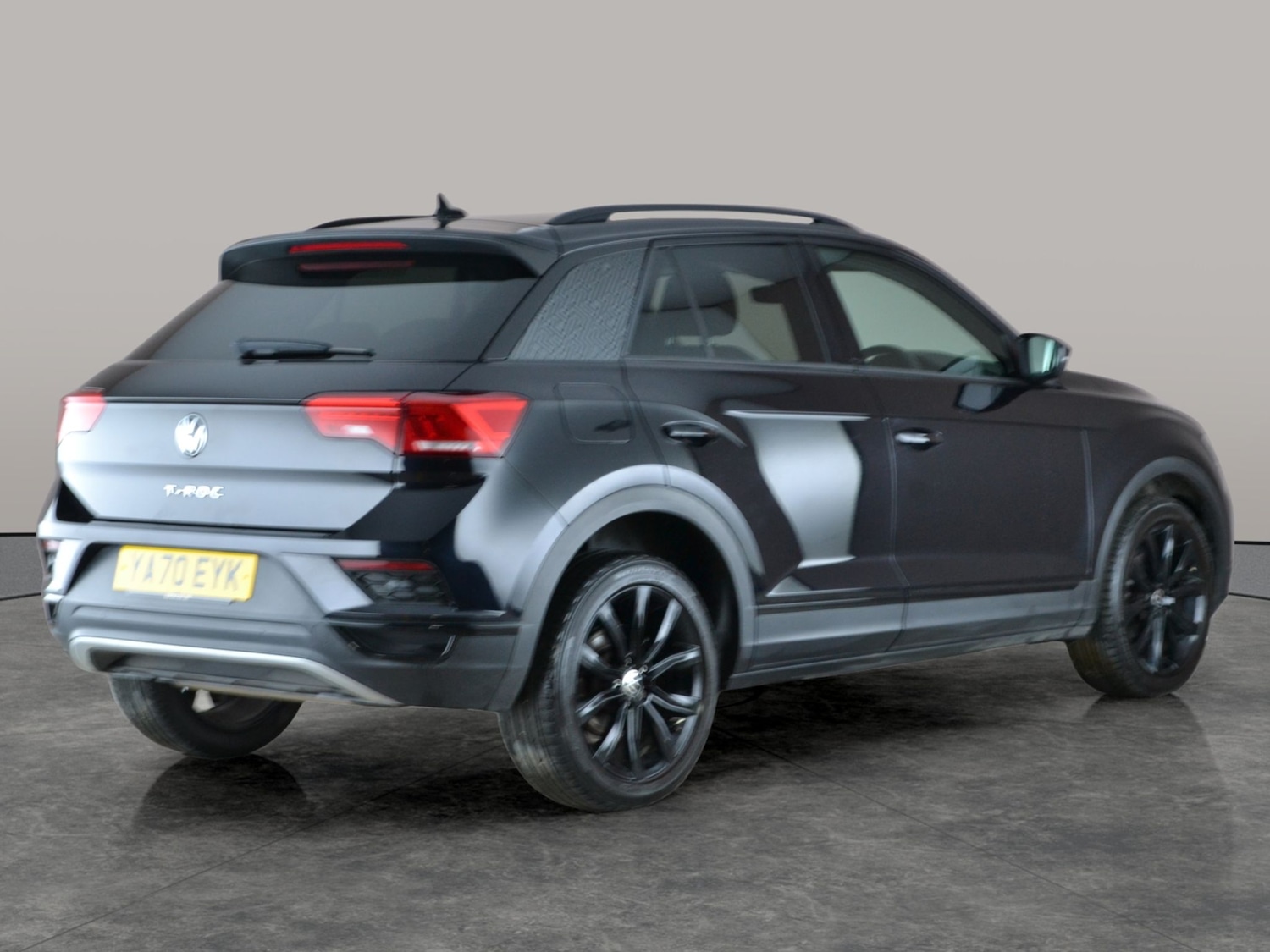 Used Volkswagen T-Roc 2021 for sale - 77635641: Photo 9