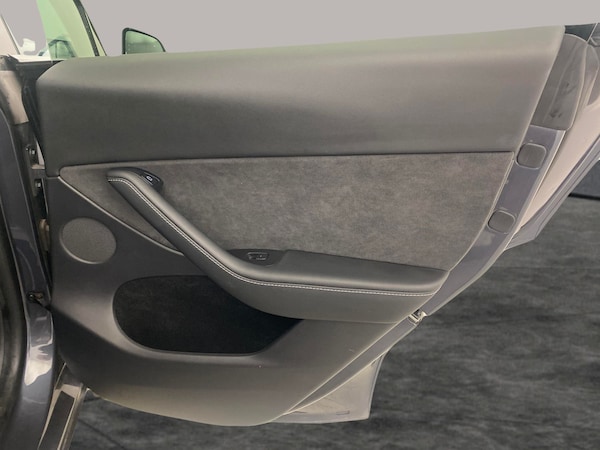 Used Tesla Model Y 2022 for sale - 76312735: Photo 27