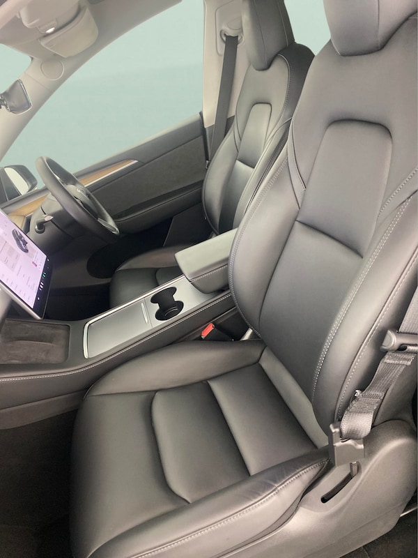 Used Tesla Model Y 2022 for sale - 76312735: Photo 6
