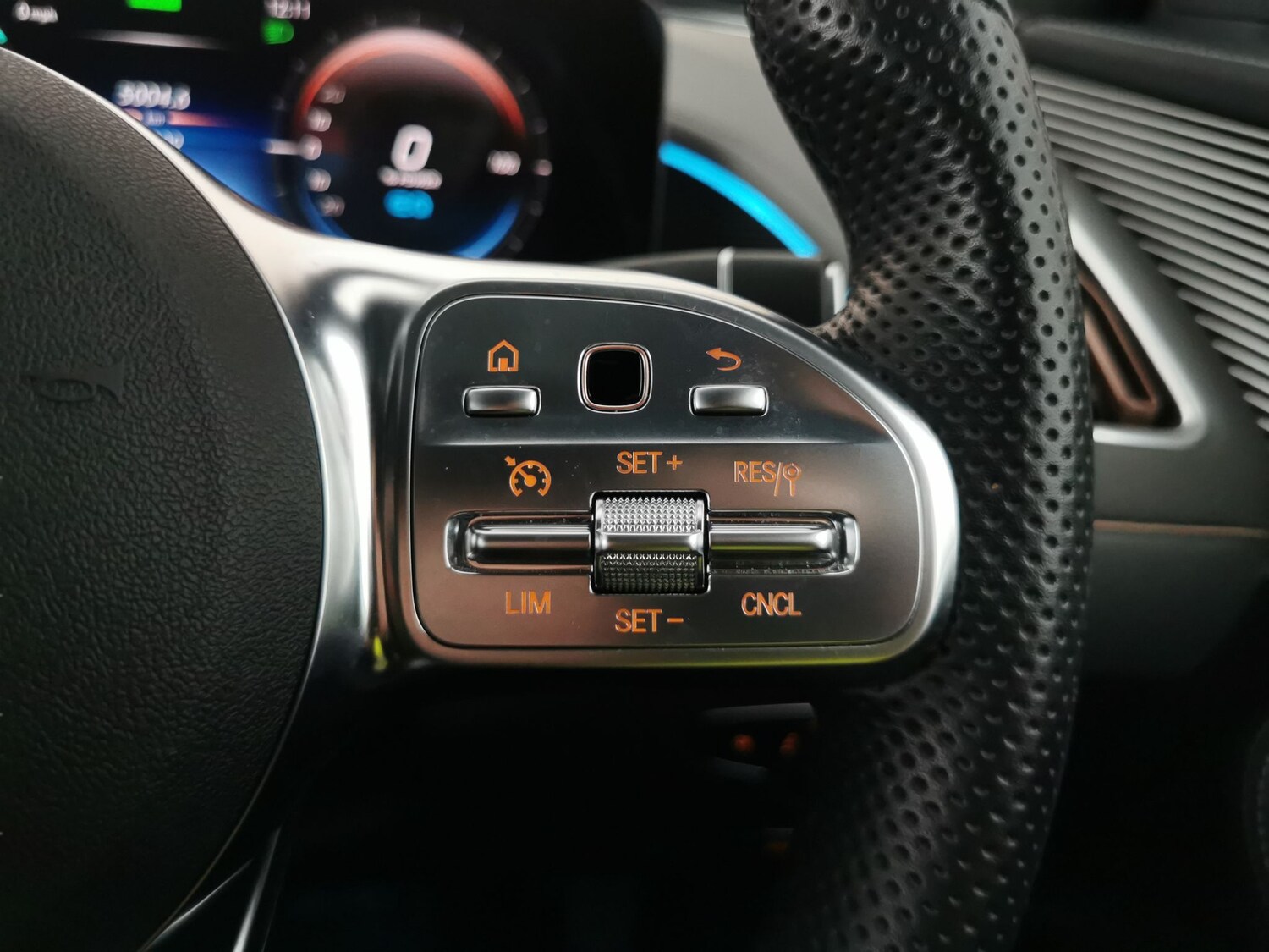 Used Mercedes-Benz EQC 2022 for sale - 77894264: Photo 23