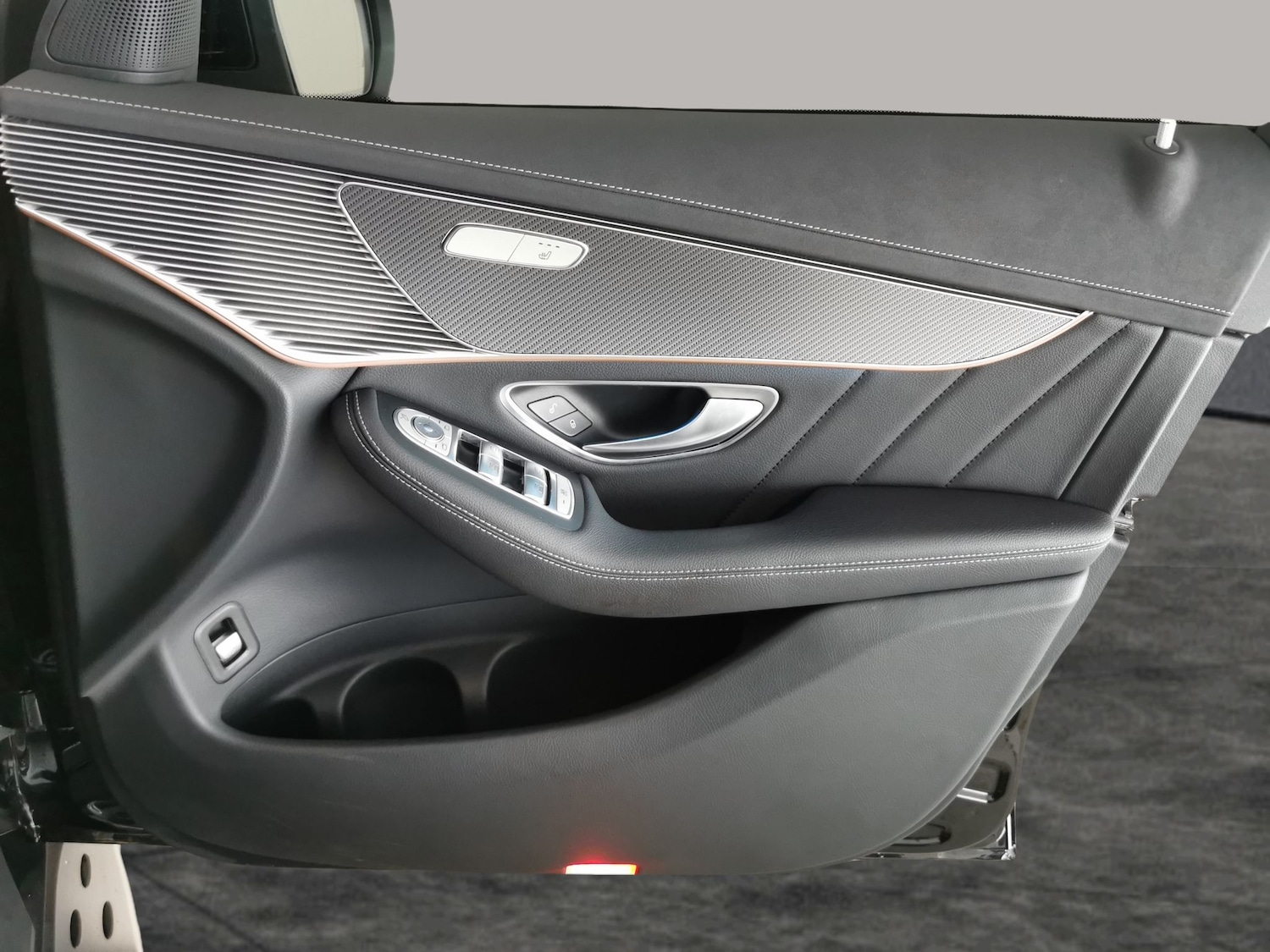 Used Mercedes-Benz EQC 2022 for sale - 77894264: Photo 33