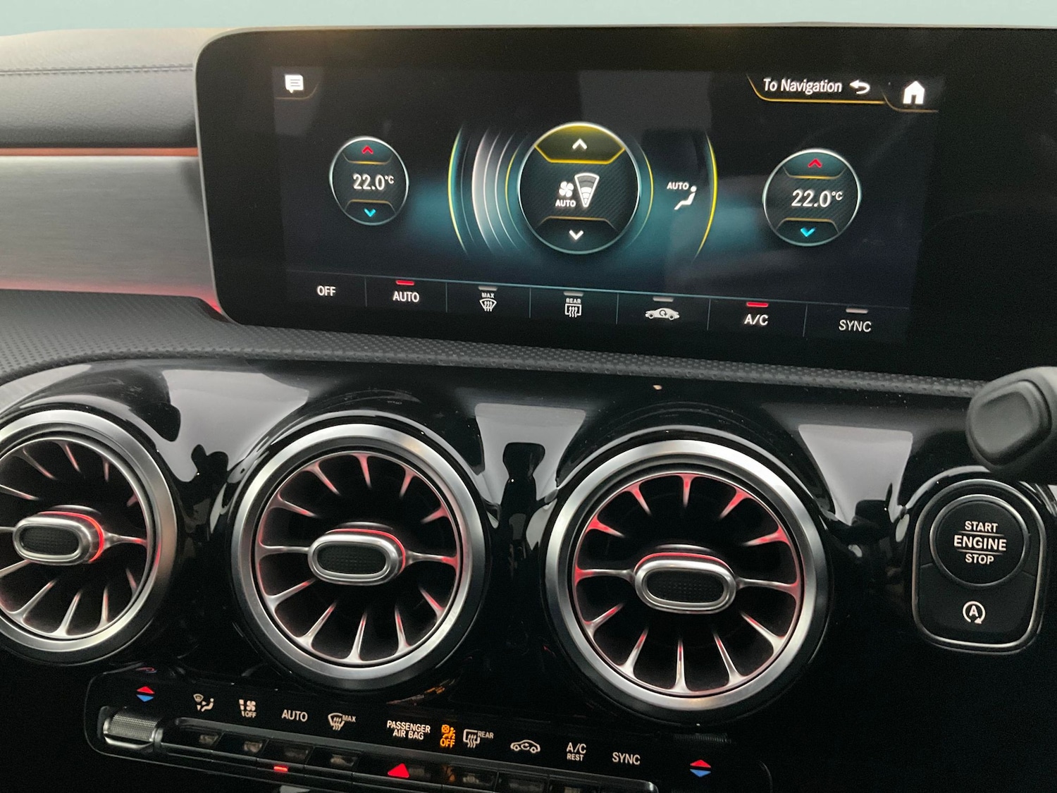 Used Mercedes-Benz A-Class 2019 for sale - 76464140: Photo 26