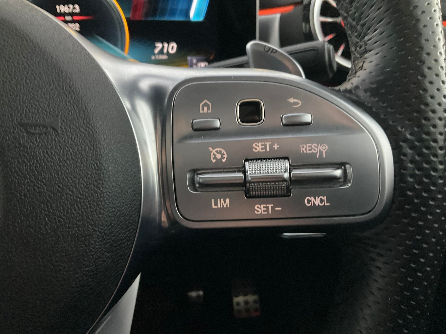 Used Mercedes-Benz A-Class 2019 for sale - 76464140: Photo 31