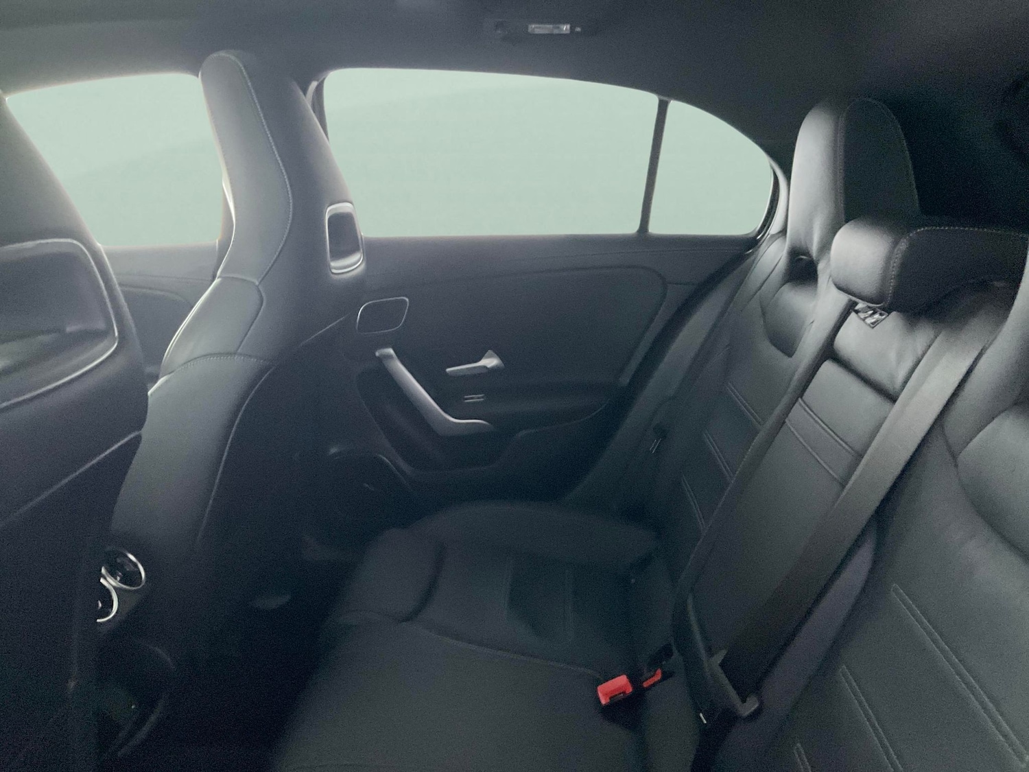 Used Mercedes-Benz A-Class 2019 for sale - 76464140: Photo 38