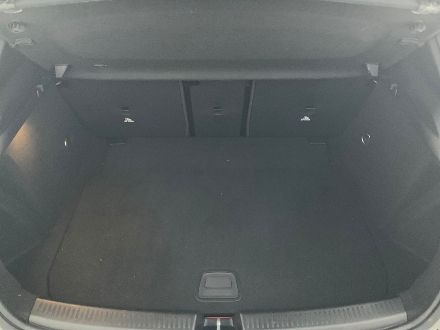 Used Mercedes-Benz A-Class 2019 for sale - 76464140: Photo 45