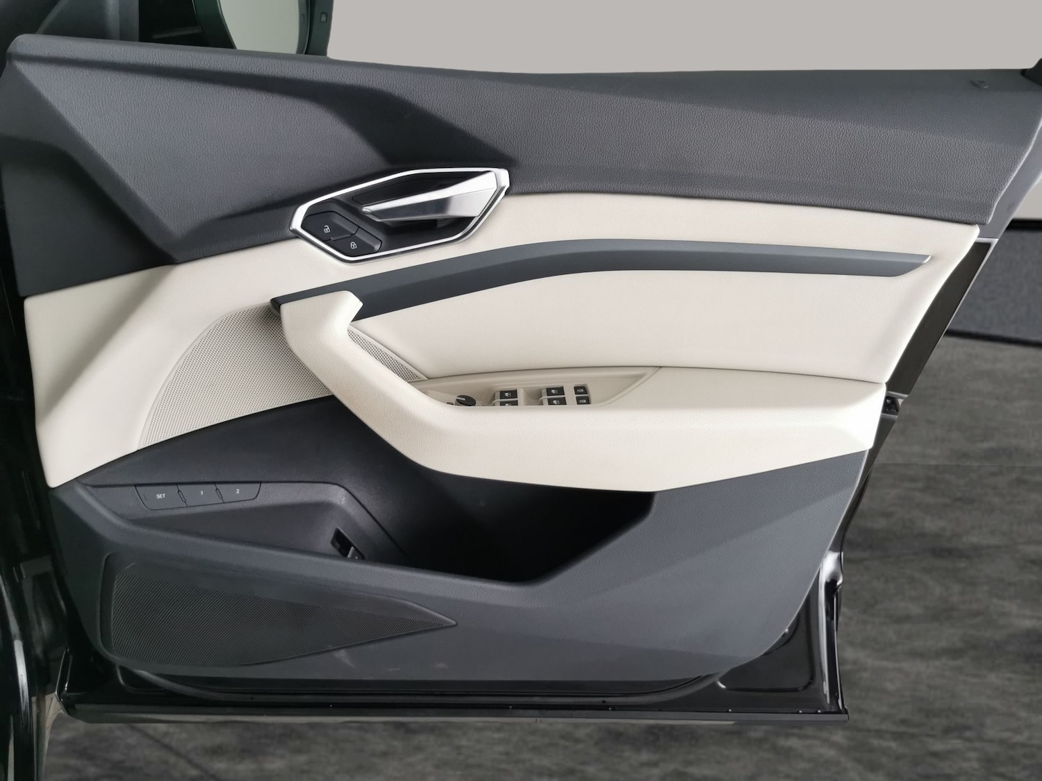 Used Audi e-tron 2021 for sale - 77413128: Photo 32