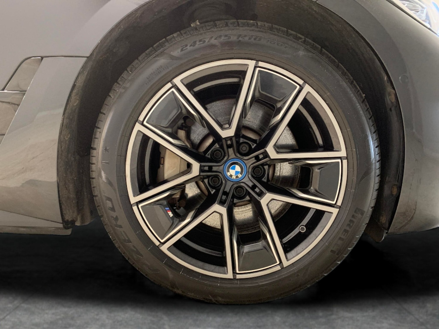 Used BMW i4 2022 for sale - 76529038: Photo 24