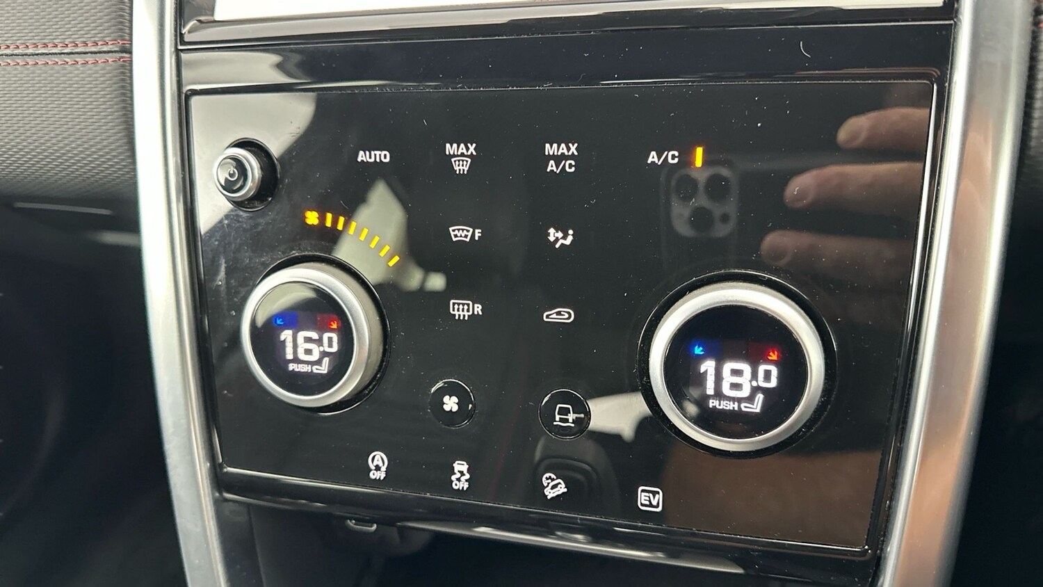 Used Land Rover Discovery Sport 2022 for sale - 77347169: Photo 26