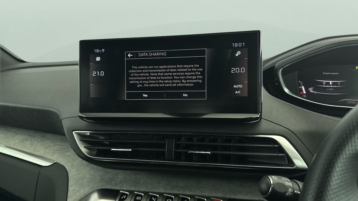 Used Peugeot 3008 2023 for sale - 76958303: Photo 15