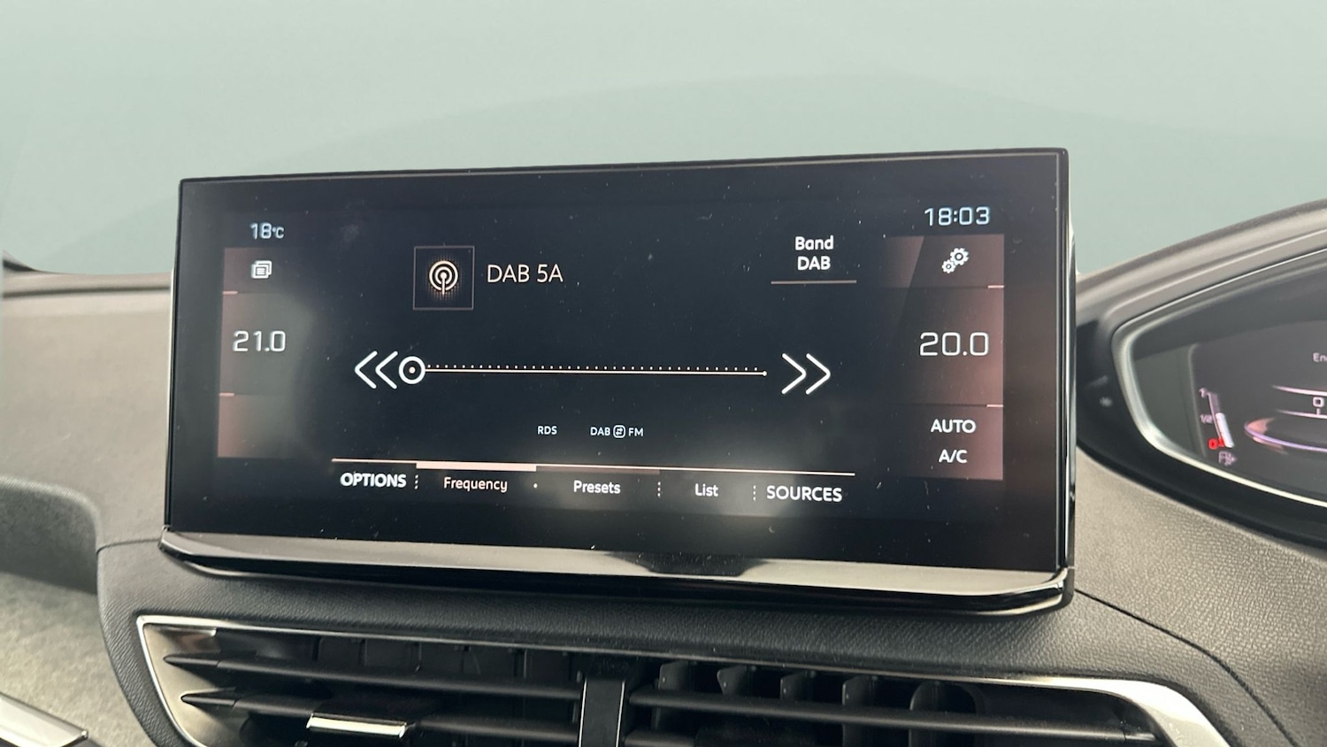 Used Peugeot 3008 2023 for sale - 76958303: Photo 23