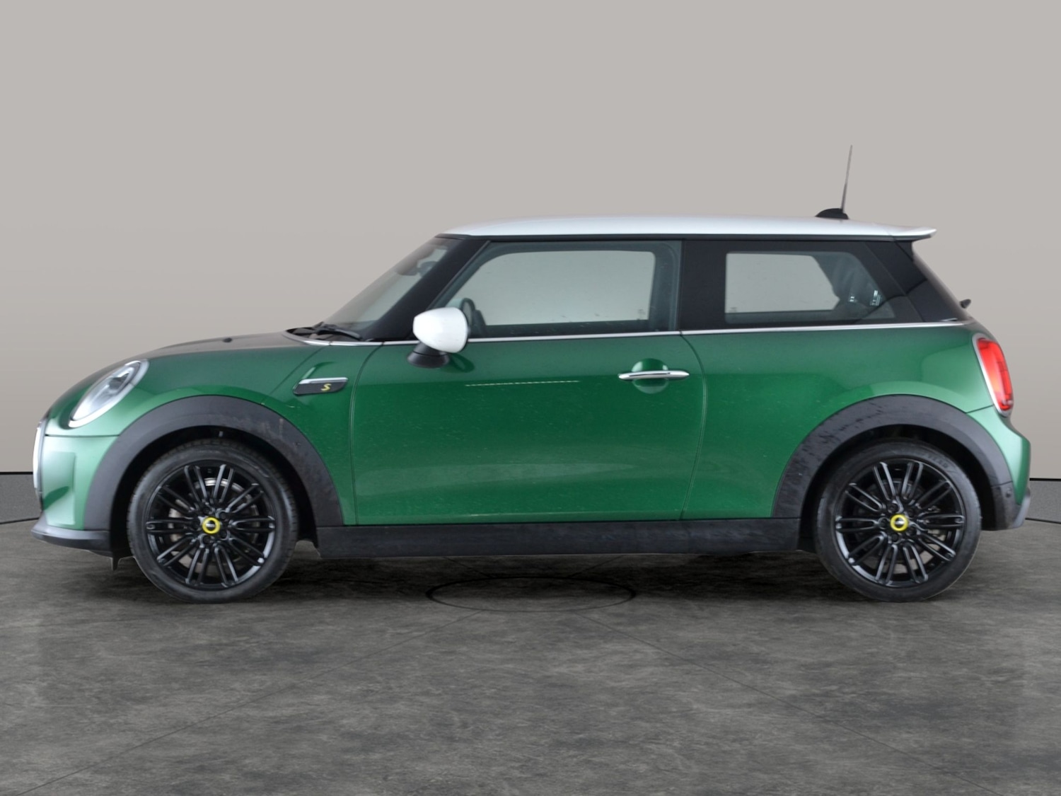 Used MINI Electric Hatch 2022 for sale - 77095589: Photo 12