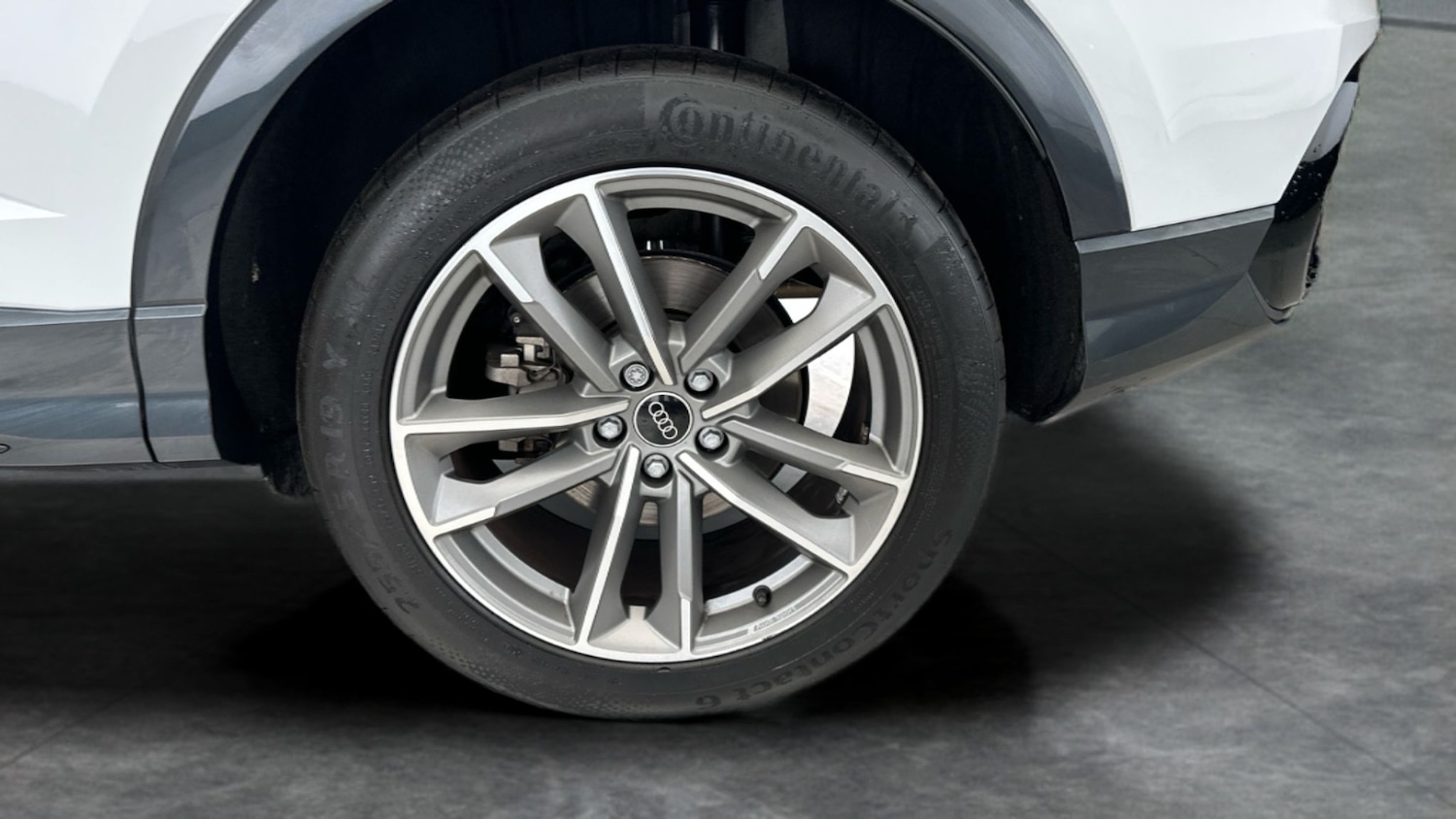 Used Audi Q3 2023 for sale - 77890342: Photo 10