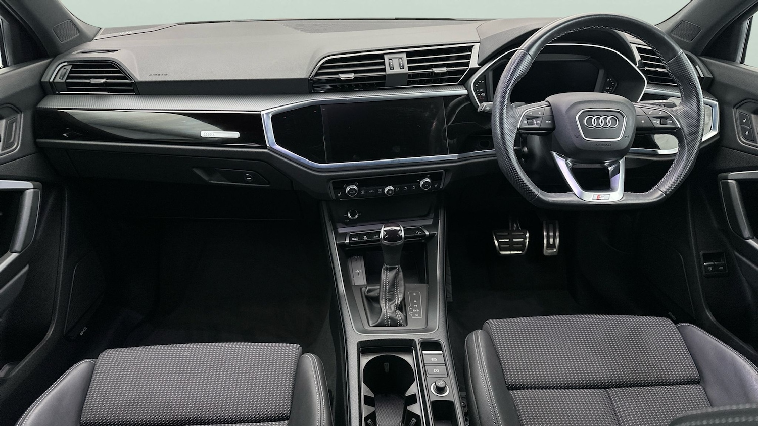 Used Audi Q3 2023 for sale - 77890342: Photo 14