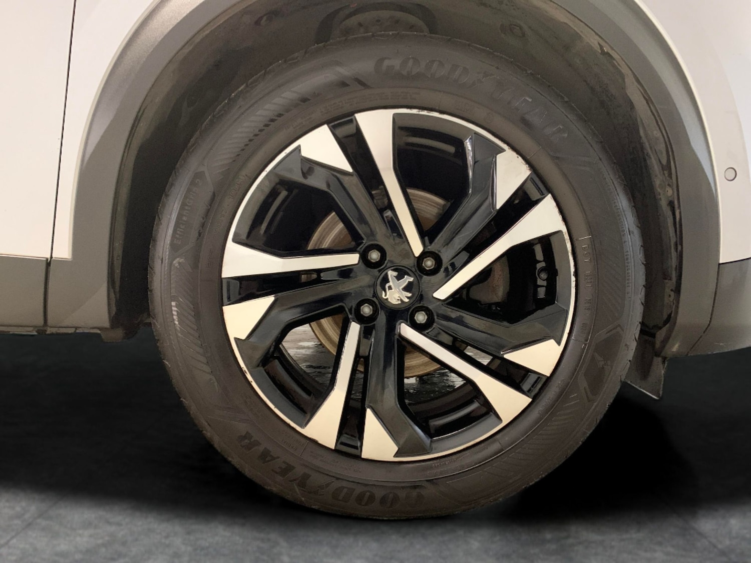 Used Peugeot 2008 2021 for sale - 76339484: Photo 33
