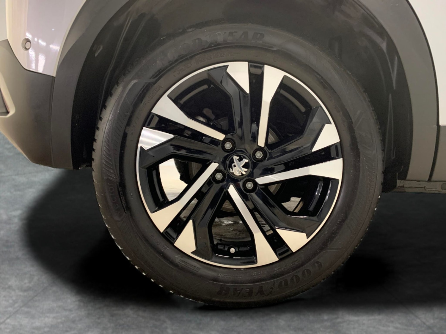 Used Peugeot 2008 2021 for sale - 76339484: Photo 34