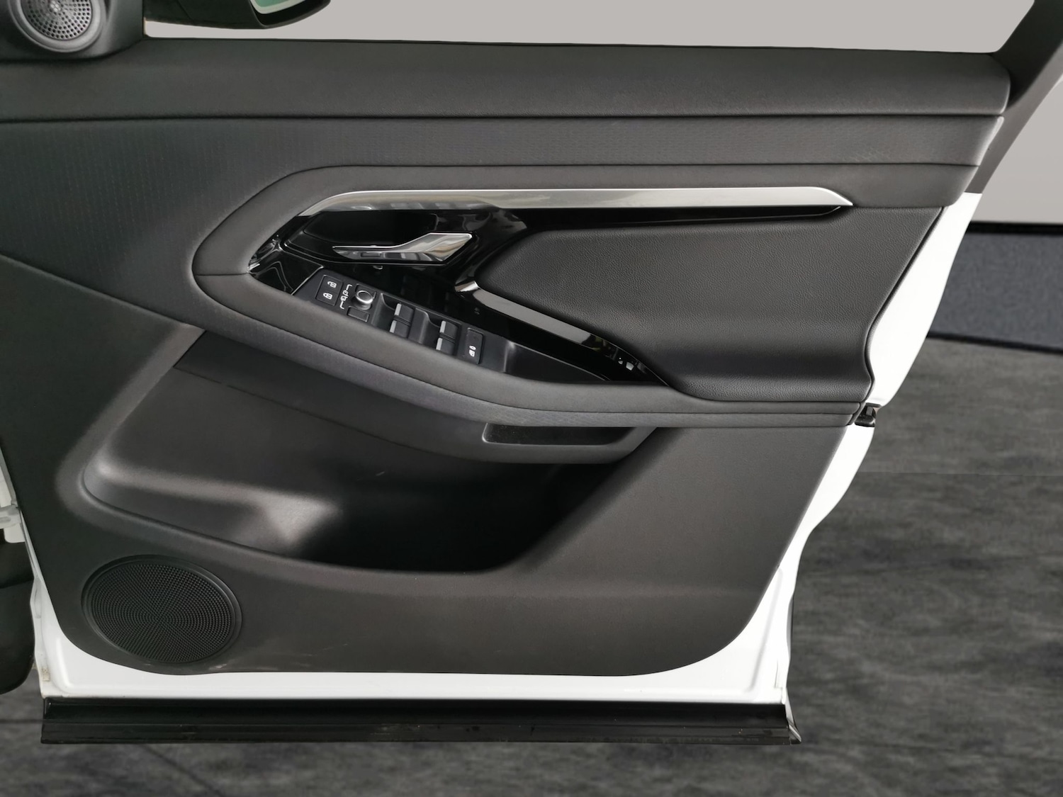 Used Land Rover Range Rover Evoque 2021 for sale - 77634877: Photo 32