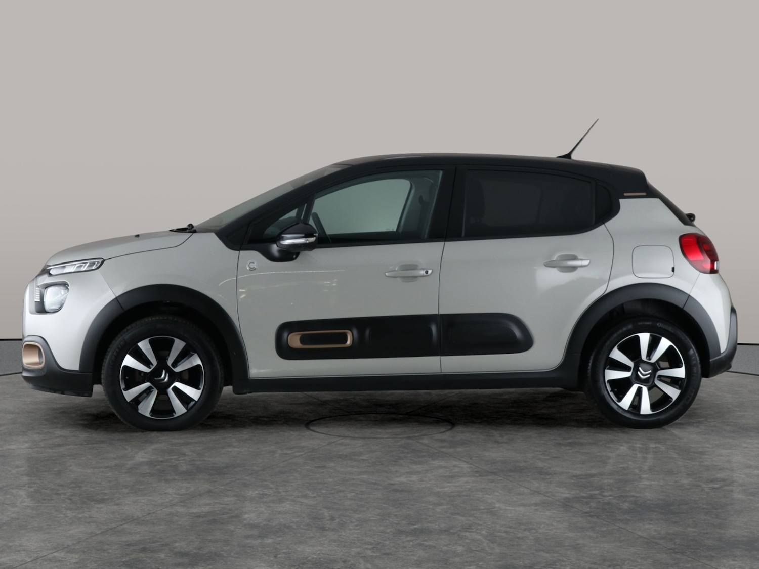 Used Citroen C3 for sale - 77482577: Photo 12