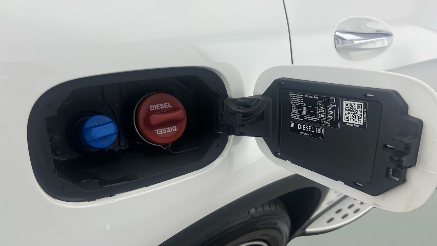 Used Mercedes-Benz GLC 2018 for sale - 77350805: Photo 12