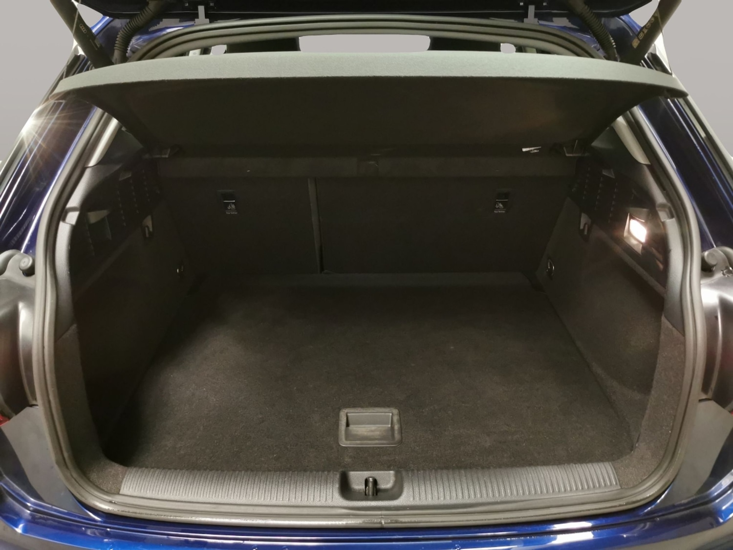 Used Audi Q2 2022 for sale - 77350852: Photo 32