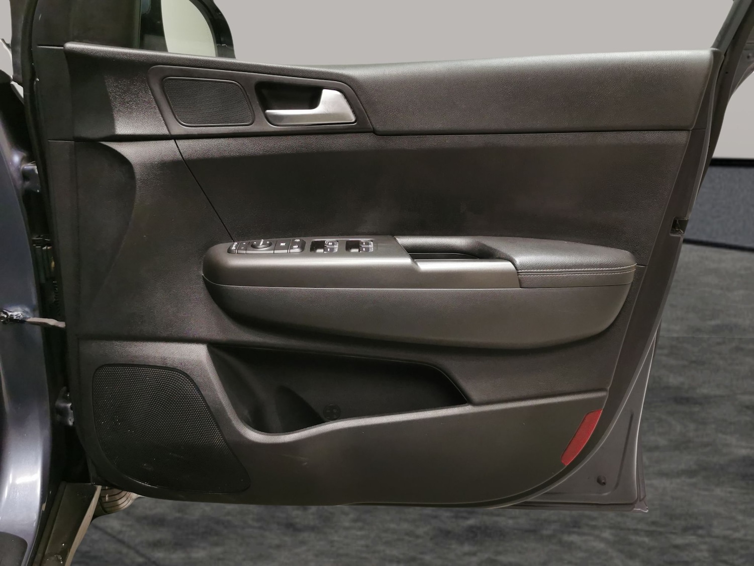 Used Kia Sportage 2018 for sale - 76879136: Photo 28