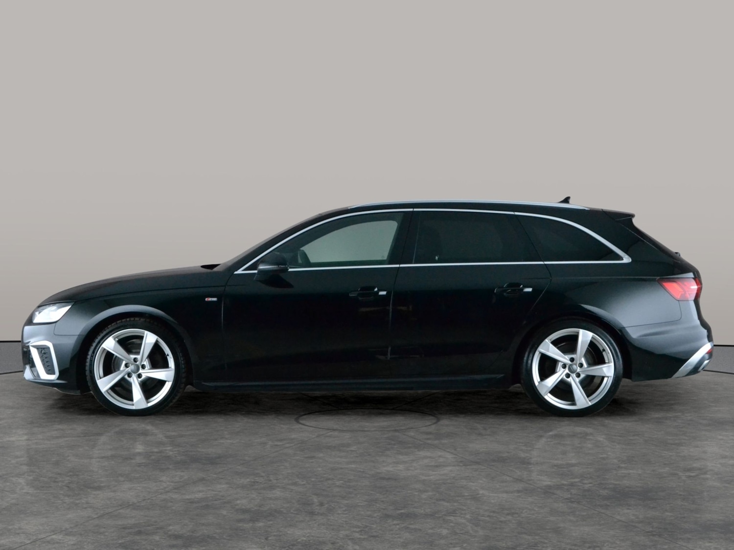 Used Audi A4 2023 for sale - 78054084: Photo 13