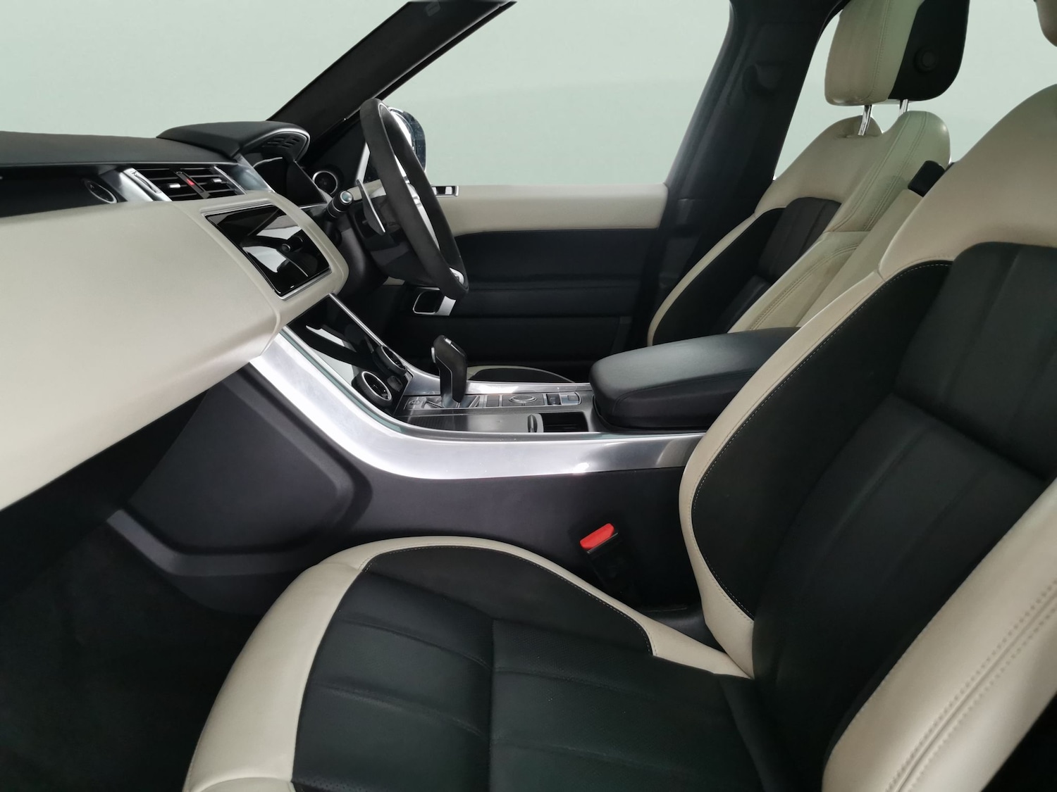 Used Land Rover Range Rover Sport 2021 for sale - 77617421: Photo 4