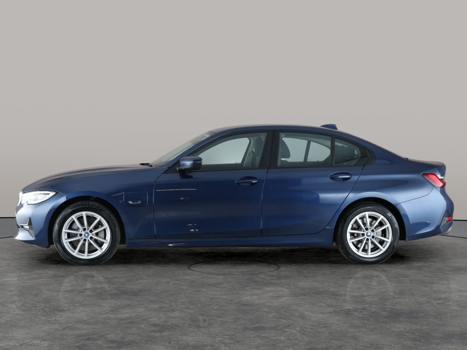Used BMW 3 Series 2021 for sale - 76648574: Photo 13