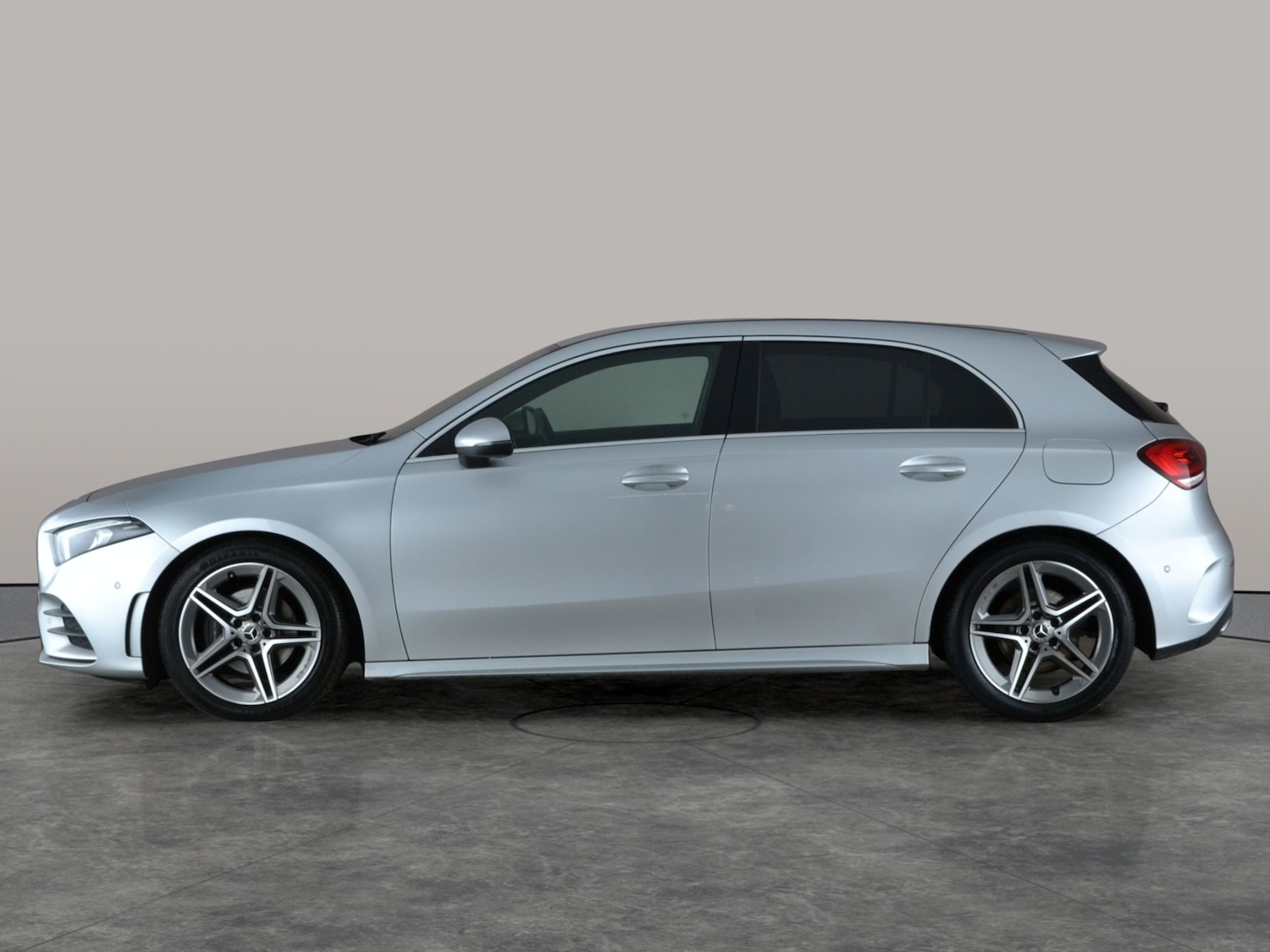 Used Mercedes-Benz A-Class 2020 for sale - 77350877: Photo 12