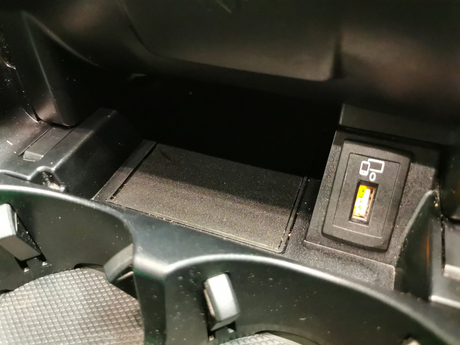 Used Mercedes-Benz C Class 2019 for sale - 76669334: Photo 21