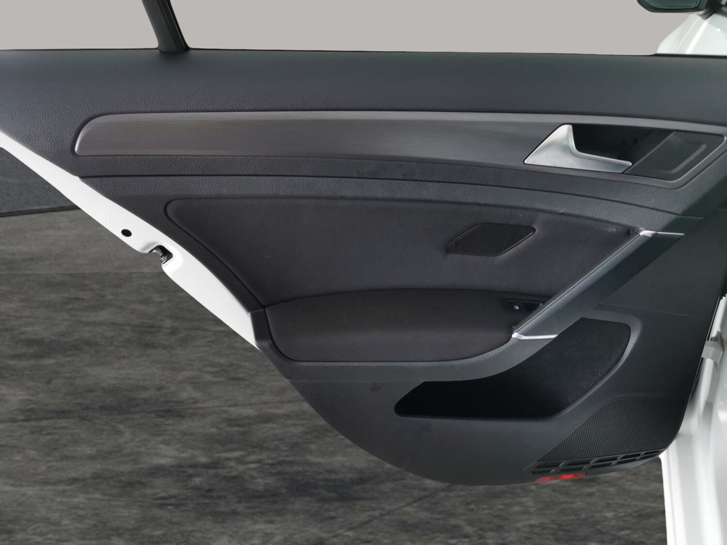 Used Volkswagen Golf for sale - 77555729: Photo 26