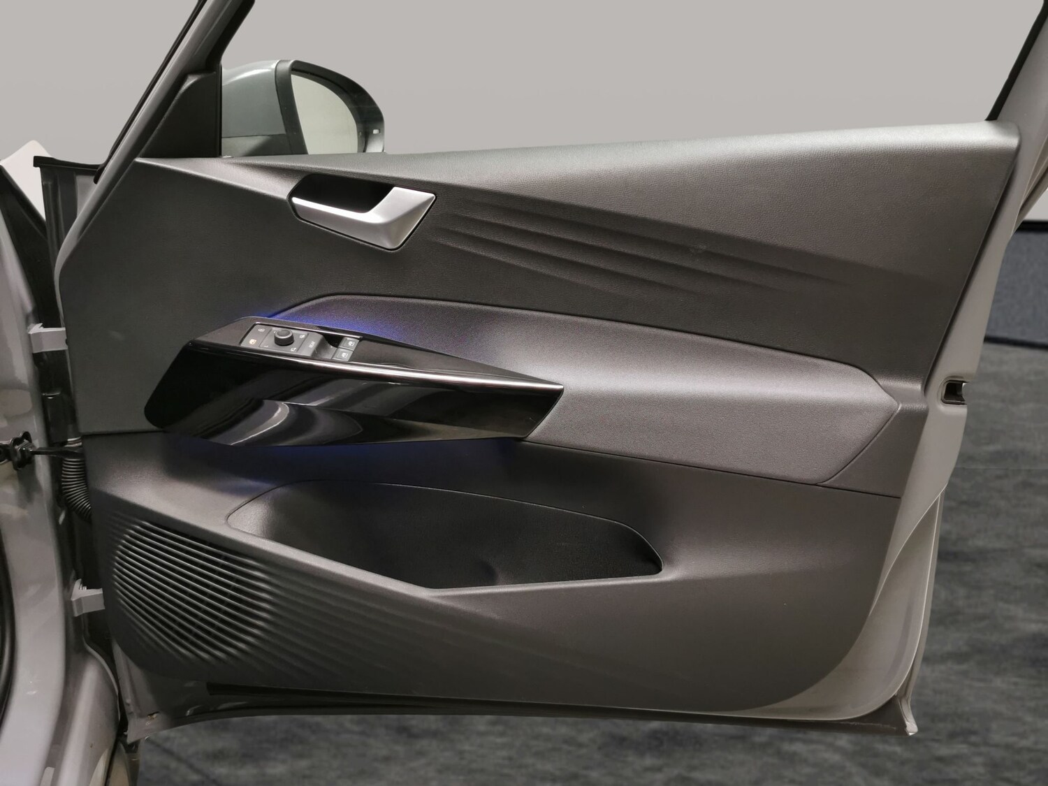 Used Volkswagen ID.3 2023 for sale - 78054085: Photo 24