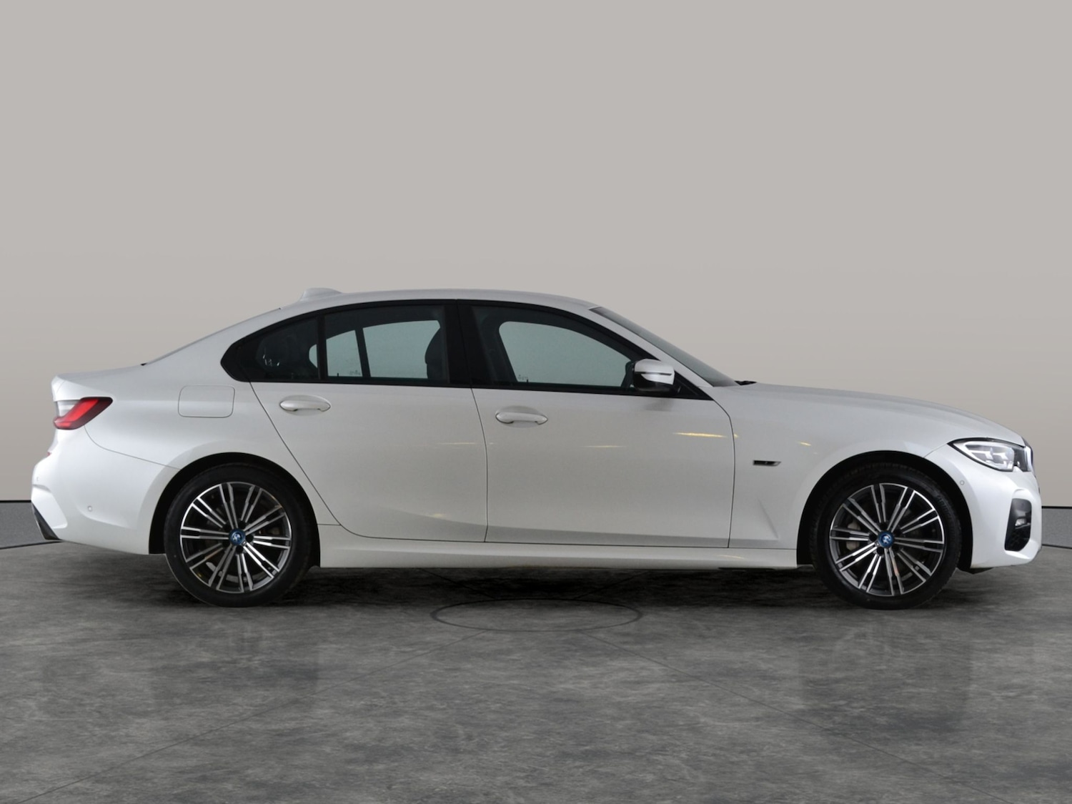 Used BMW 3 Series 2021 for sale - 77746463: Photo 11