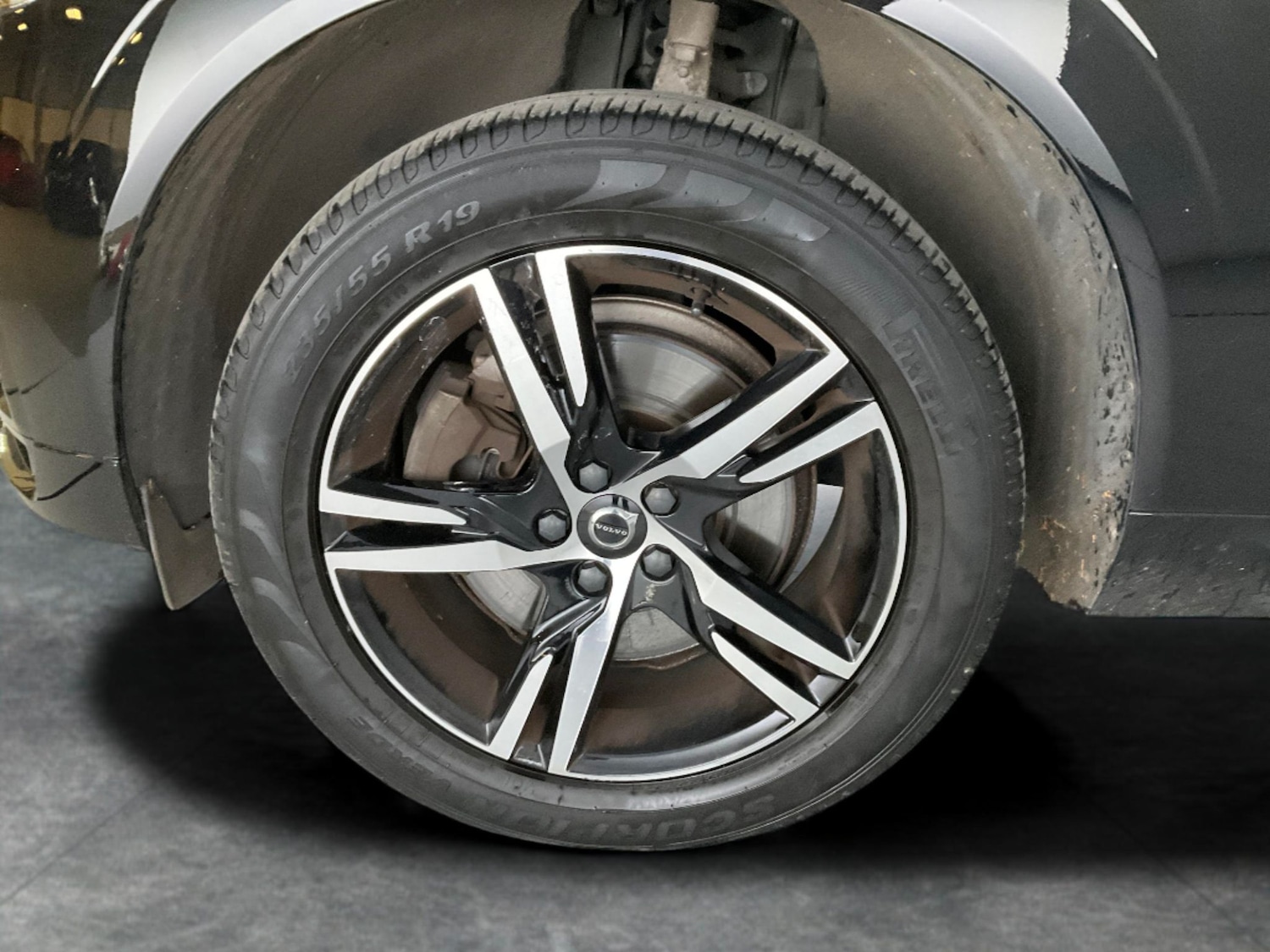 Used Volvo XC60 2022 for sale - 76374892: Photo 31